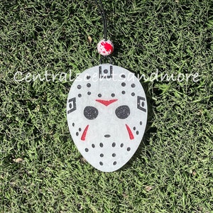 Horror film hockey mask freshie