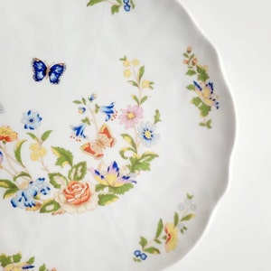 Presentation plate in vintage AYNSLEY earthenware ideal housewarming gift