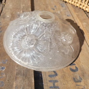 Beautiful art nouveau suspension vintage opaque glass
