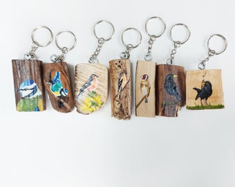 Garden Birds, Hand Painted Driftwood Keyrings, Wood Keyring, Handmade Keyring, Bird Keyring, Bird Keyring UK