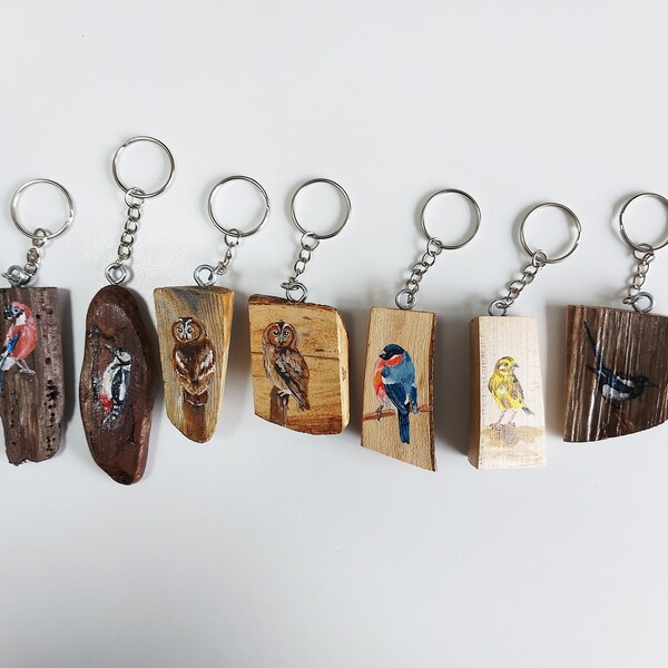 Woodland Birds Hand Painted Driftwood Keyrings, Wood Keyring, Handmade Keyring, Bird Keyring, Bird Keyring UK