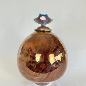 Stunning Raku Urn or Vase with Ornamental Lid   10 x 7.5