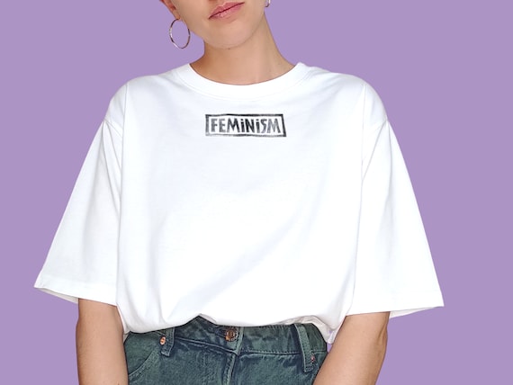 100% Biobaumwolle feministisches T-Shirt “Feminism” - handbedruckt mit Linoldruck