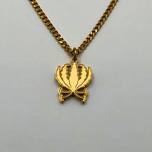 Karthigai XS (of 18 karaat)
