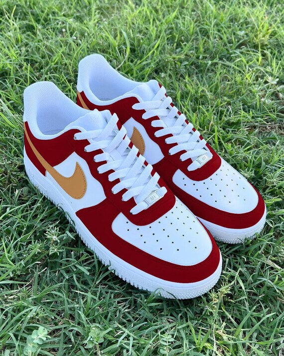 Air force rojas con dorado hotsell