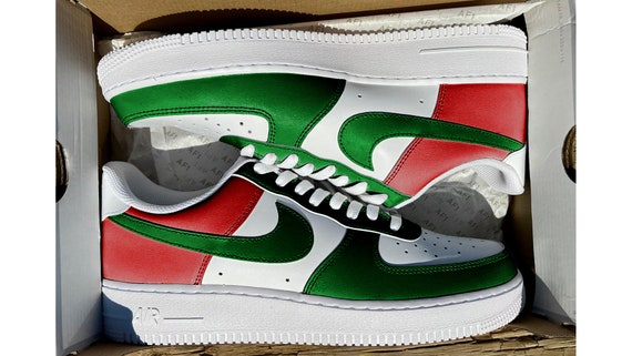 nike shoes red and green