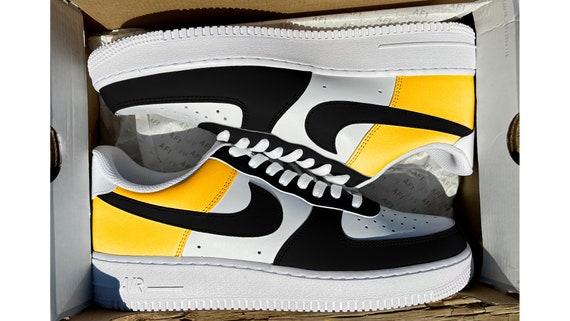 Custom PIT Half Yellow & Black Air Force 1 display picture 3