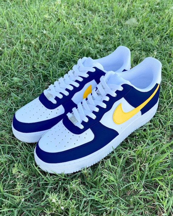 Custom LAR Blue & Yellow Air Force 1 display picture 1