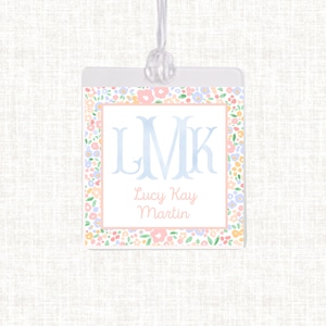Étiquette de sac floral monogramme aquarelle personnalisée | Étiquette de bagage plastifiée pour fille | Étiquette de sac à langer Vichy | Étiquette de sac de plage | Étiquette de sac à fleurs Liberty