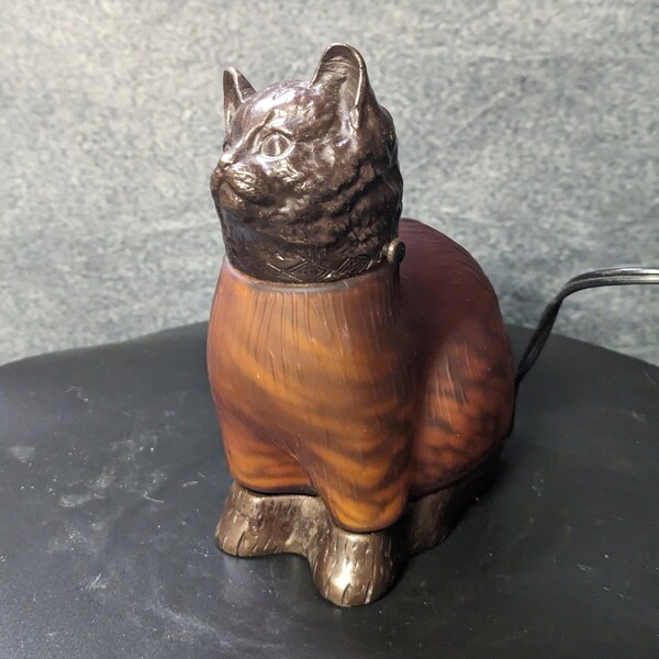 Very Good condition Tiffany Style Amber Orange Sitting Pussy Cat Kitten Lamp Accent Entry Free Shipping