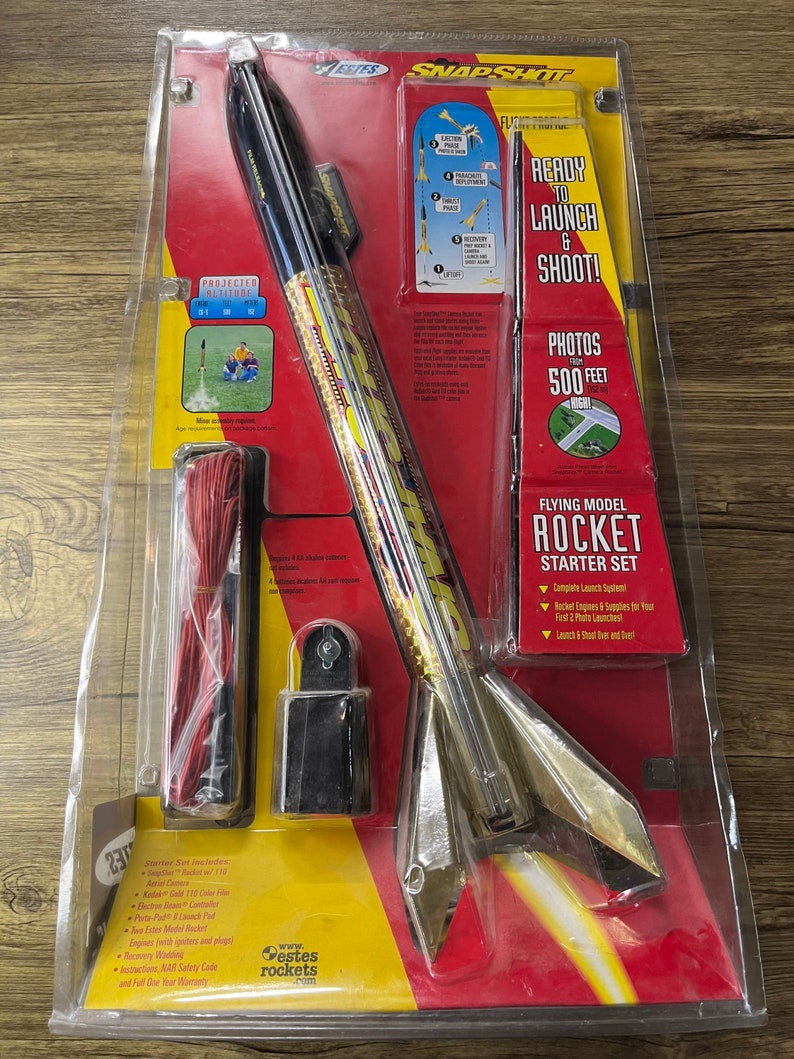 Vintage Estes Snapshot Flying Model Rocket Camera, Photos, 500 Ft Film