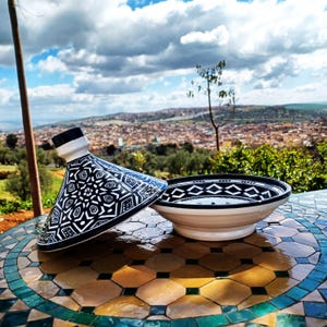 Moroccan Ceramic Serving Tagine-Traditional Pottery Tagine-Hand Painted Serving Dish-Moroccan Tagines-Tangine-Clay Tagine For Serving Meals