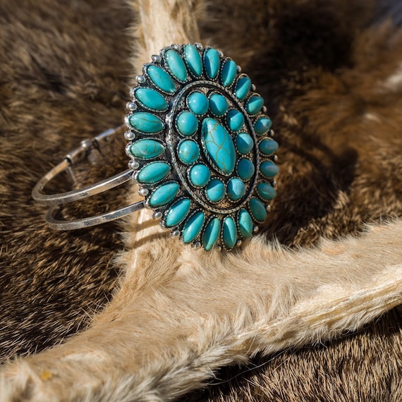 Turquoise squash outlet blossom bracelet