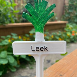 Marcador de plantas pintado a mano - Puerro