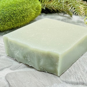 4 oz. Rosemary Mint Whole Milk Soap
