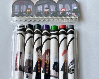 Wizard crayons, Party Favor, Wizard party, Birthday favor. Set of 5 Bags.