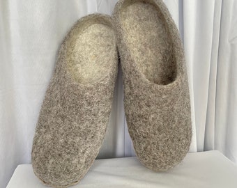 Felt slippers