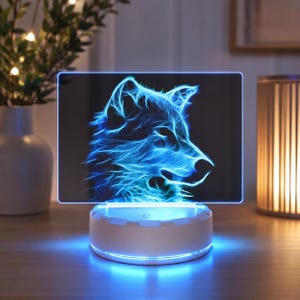Animal Wolf LED Desk Lamp, Wolf Room Decor, Brightness Adjustable Multicolor LED Night Light, Customized Gift