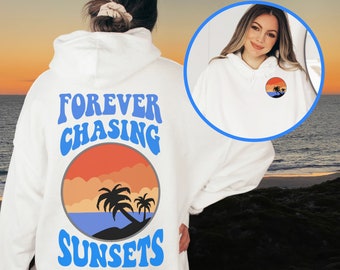 Forever Chasing Sunsets hoodie, Handgetekende Palm Beach Sunset, Trendy Oversized Hoodie, Hoodie met woorden op de rug, Retro Zomersweatshirt