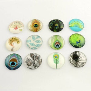 10 / 20 / 50 / 200 Stück Glas Cabochon Motiv Federn Pfau Basteln 12 mm #62