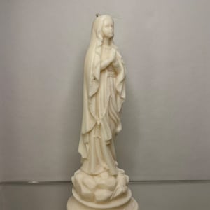 Mary Praying Candle Small | Mary Candle | Mother Mary | Religious Candle | Religious Gift | Religious Decor | Bomboniere | Party Favour