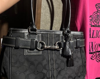 Black Coach Belted Hampton Shoulder Signature Handbag Purse Bag
