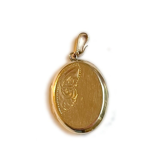 9ct Gold Antique Engraved Oval Locket