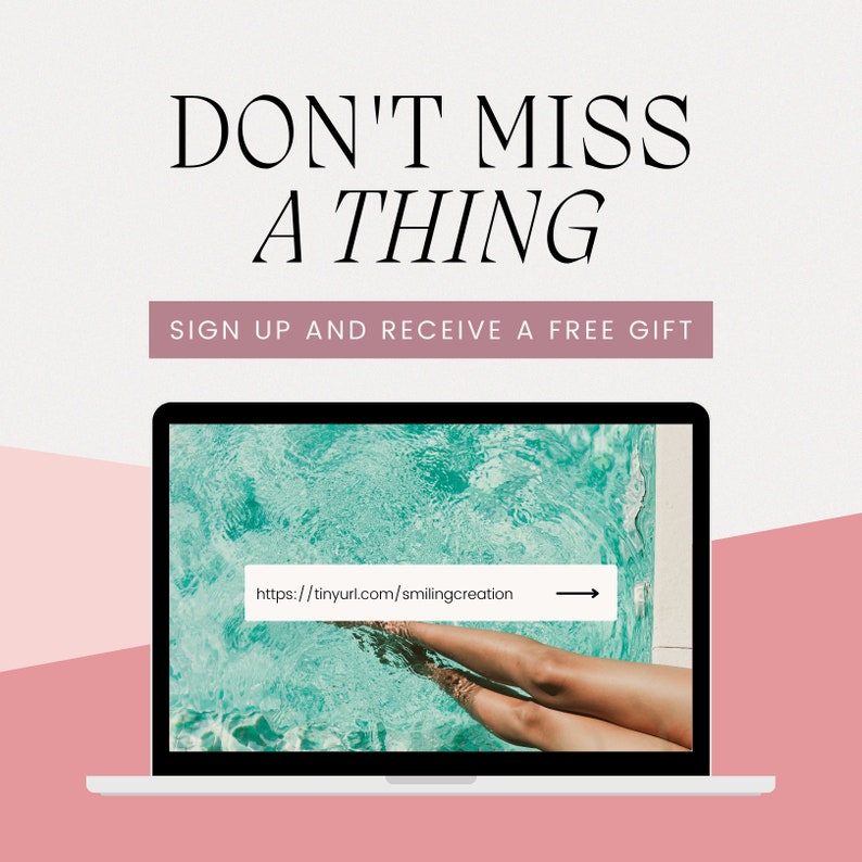 K&ouml;nnte beinhalten: Ein Laptop zeigt eine t&uuml;rkisfarbene Poolszene mit Beinen. Der Text "DON'T MISS A THING" steht oben, darunter "SIGN UP AND RECEIVE A FREE GIFT". Eine URL, https://tinyurl.com/smilingcreation, wird angezeigt.