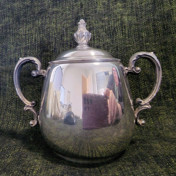 Vintage WM Rogers Sugar Bowl