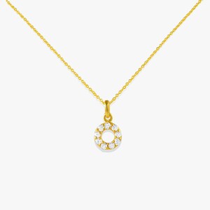 Diamond Round Pendant Necklace, Gold Plated Concentric Circle, Pendant Necklace with CZ, Minimalist Everyday Jewelry for Women, Gift for Her
