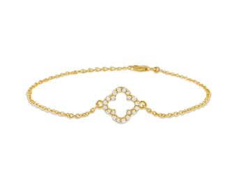 Diamond Clover Bracelet, Gold Diamond Bracelet, Minimalist Diamond Bracelets for Women, CZ Bracelet, Gift for Her, Valentine&#39;s Day Gifts
