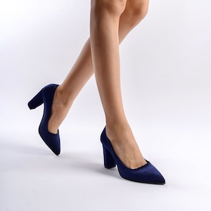 Blue Velvet Heels, Blue Velvet Shoes, Navy Blue Bridal Shoes, Blue High Heels, Blue Wedding Shoes, Dark Blue Block Heels, Bride Heels