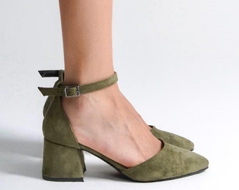 Sage Green Suede Shoes, Green Wedding Shoes, Sage Green Shoes, Green Low Heels, Green Suede Heels, Green Bridal Shoes, Green Block Heels