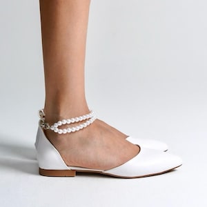 Ballerine bianche da sposa, Scarpe da sposa, Scarpe da sposa, Ballerine da sposa, Tacchi con cinturino alla caviglia, Tacchi bassi bianchi, Ballerine da sposa, Scarpe da sera