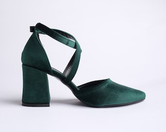 Tacones de terciopelo verde, Zapatos de terciopelo verde, Tacones altos verdes, Zapatos de novia verdes, Zapatos de boda verdes, Tacones en bloque verdes, Tacones cruzados
