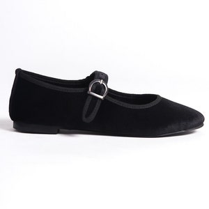 Svarta Mary Janes i sammet, Svarta Mary Jane-skor, Mary Jane-skor med låg klack, Vintage-skor för kvinnor, Ballerinaskor, Svarta Mary Janes i sammet bild 8