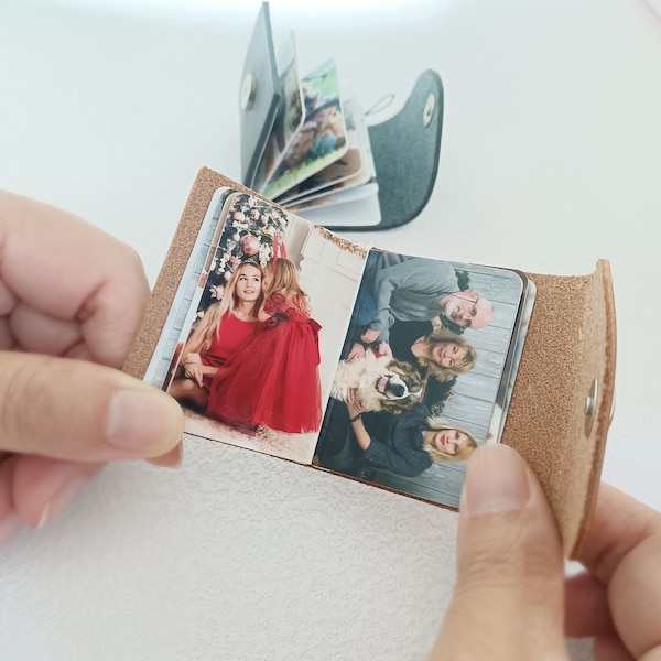 Personalized Photo Keychain,Photo Album Keychain,Custom Leather Keychain with Photo and Text,Father's Day Gift,Gift for Dad,Name Keychain