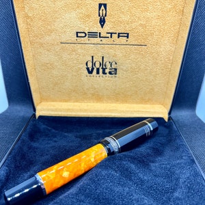 Delta Dolce Vita Orange Fountain Pen - 14K Gold Nib (Bold) - RARE