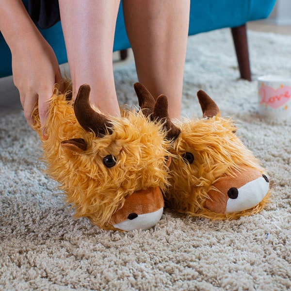 Fuzzy Friends Highland Cow Slippers