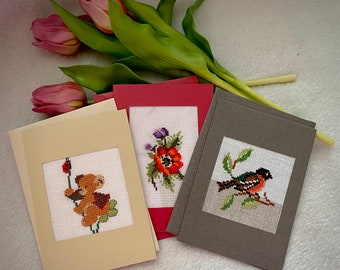 Karte mit Bär | Blumenkarten | handgestickt | Karten mit Blumen | Geburtstagskarte | Hochzeitskarte | aufklappbar | einzigartig | viel Glück