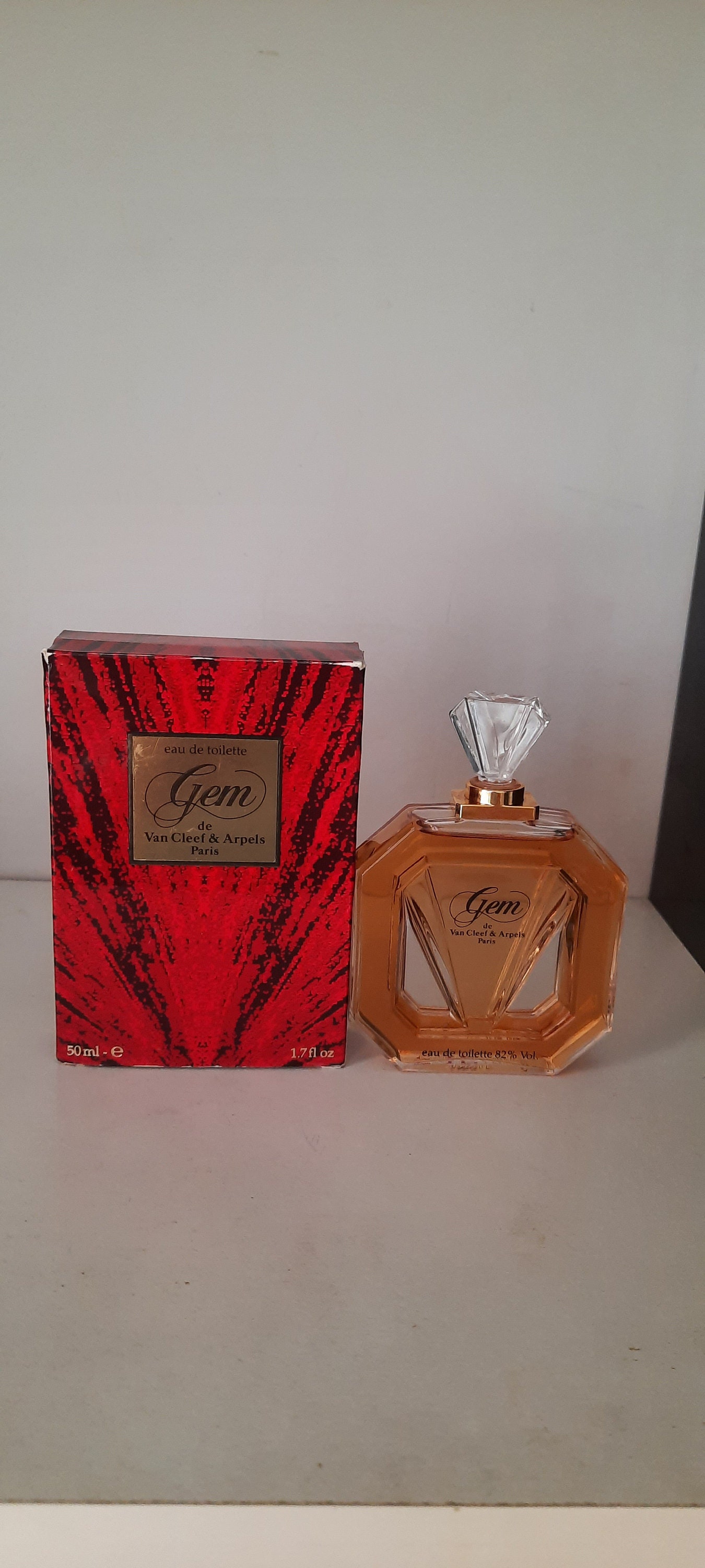 Gem eau de toilette hot sale