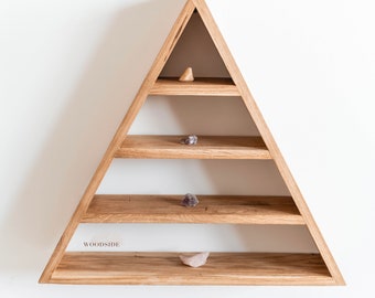 Étagère flottante géométrique triangle rustique faite à la main à partir de bois massif de chêne! Décoration murale, décoration de la maison