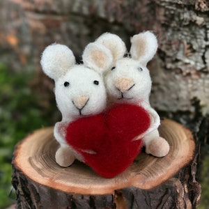 In love heart mice couple gift, unique gift for Bride and Groom, Valentine Love Heart Mice Couple GIft