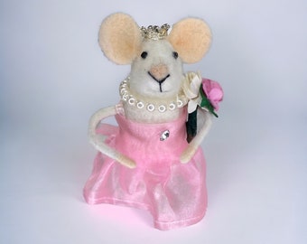 Pink needle felt wool Ballerina Mouse, Gift for Ballerina Dance Lover, Birthday Gift, Mouse Lovers Gift