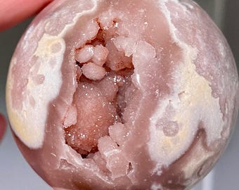 ブドウ状結晶のドゥルージーピンクアメジスト球 - Etsy 日本