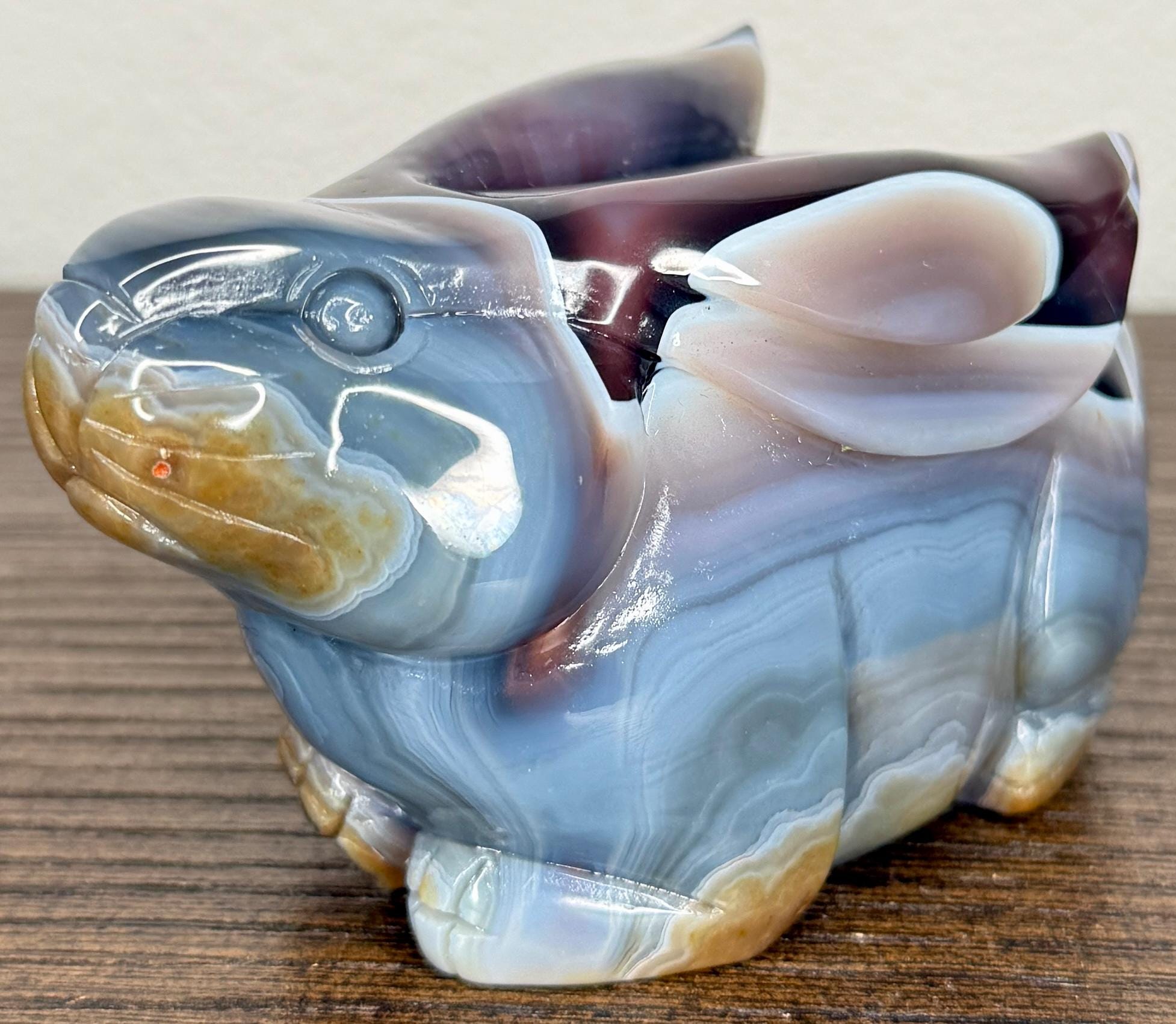 わあ！カラフルなスワジ産瑪瑙のウサギの彫刻 - Etsy 日本