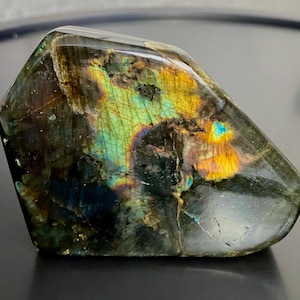 Flashy Labradorite Free Form