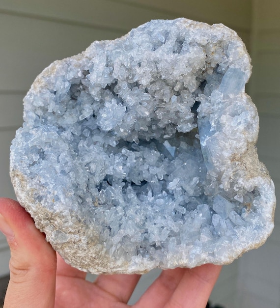 精巧なブルーモロッコセレスタイトジオード - Etsy 日本