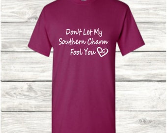 freche südliche Mädchen Shirts. Südländische Sprüche. Landmädchenhemden. Südliche Schönheit. Frauen süßes Shirt.