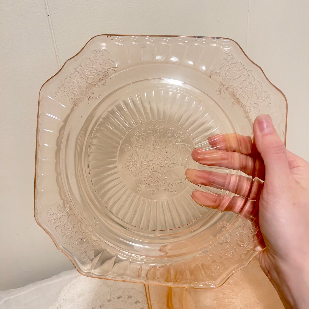 Vintage Pink Depression Glass, Set of 3 Vintage Plates, Vintage Pink